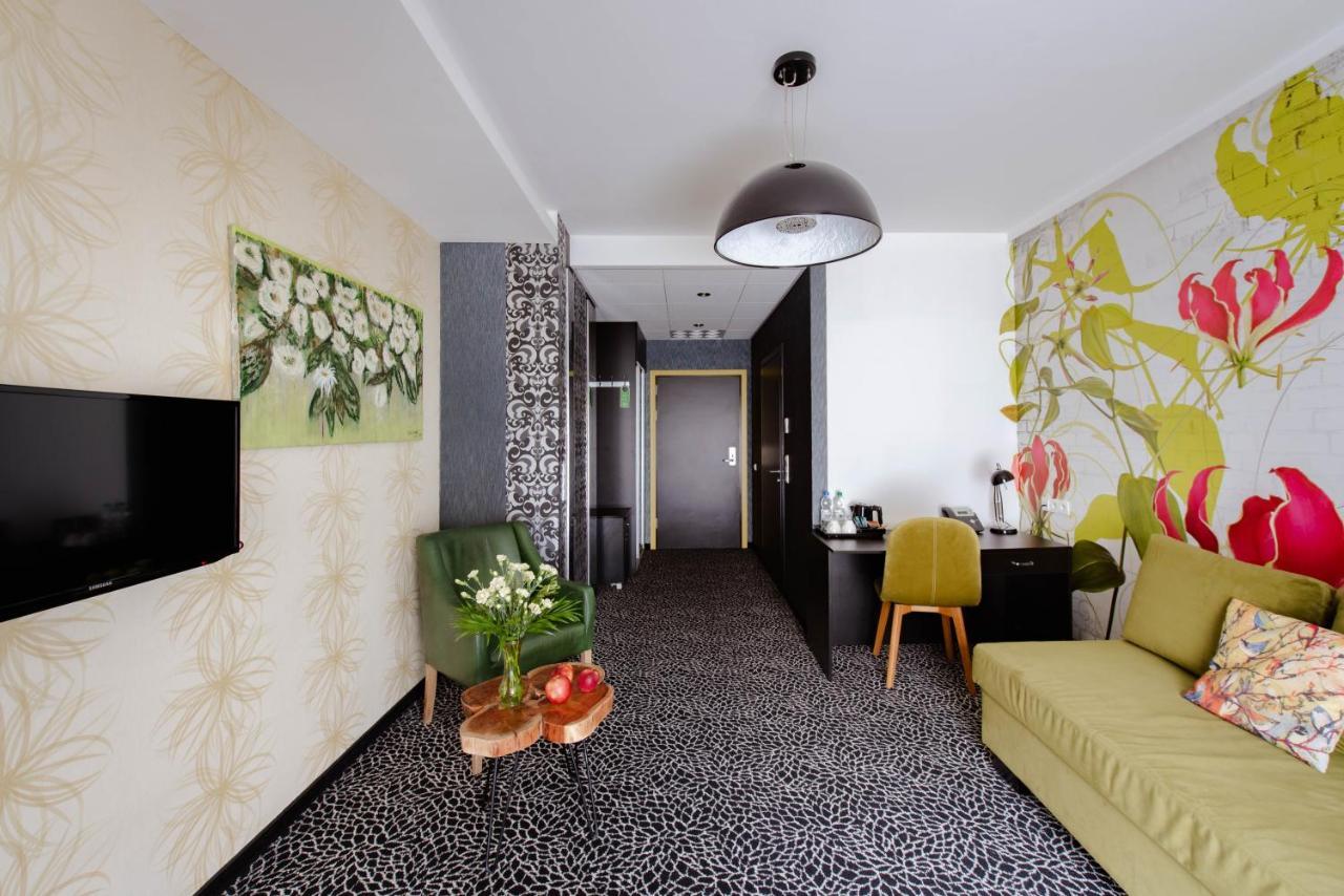 Hotel Lenart Wieliczka Exterior photo